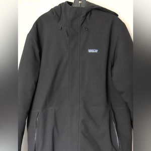 Patagonia Lone Mountain Parka. Men’s medium